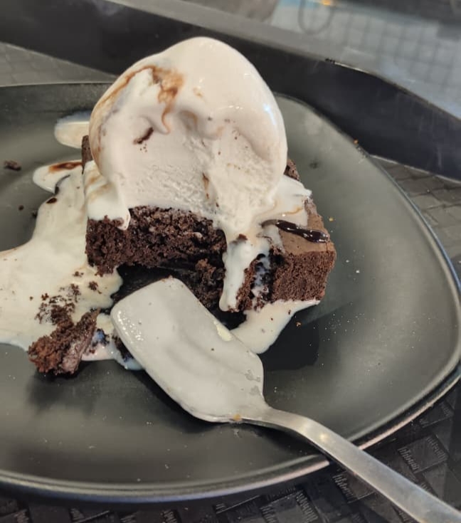 Brownie com Sorvete